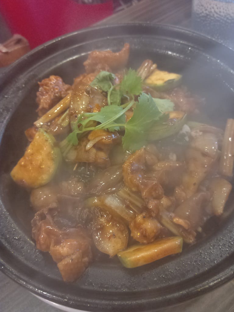 Chicken hot pot