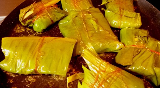 Fish Paturi recipe( Fish steamed in Banana leaf with mustard sauce)