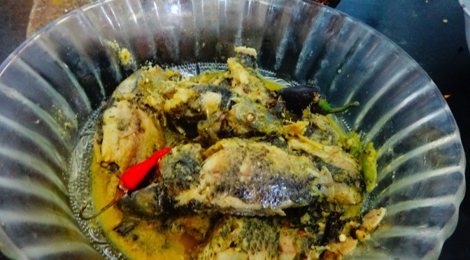 How to cook koi fish  in milk(koi macher jhol bengali recipe)