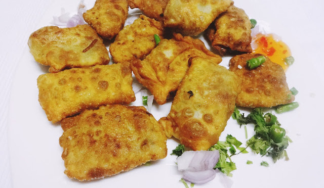 Noodles spring rolls