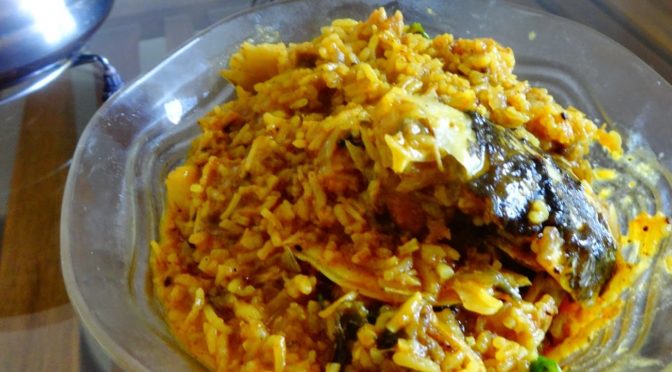 Machher matha diye muri ghonto Bengali style