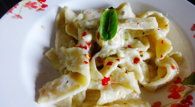 Homemade fettuccine alfredo sauce recipe
