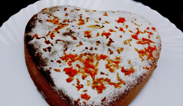 Whole wheat Carrot and Date cake