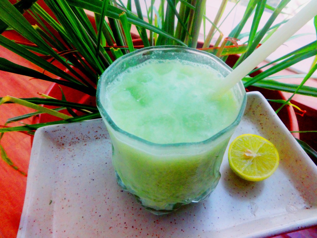 Lemon grass coconut milk crusher