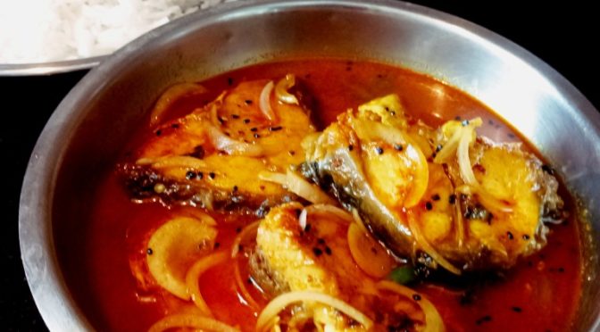 Machher kalojire jhol(Fish curry with nigella seeds)