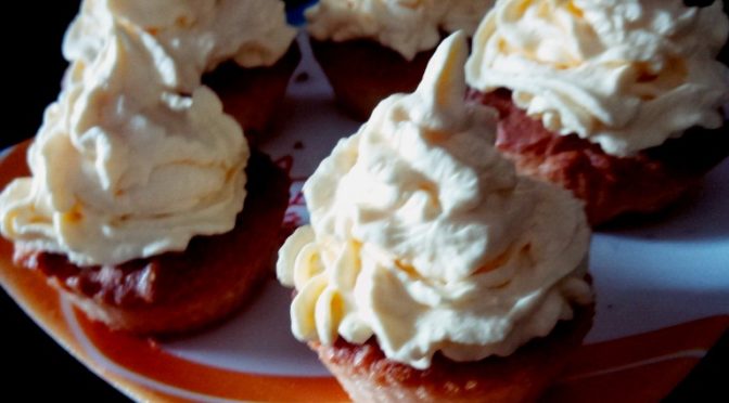 Gluten free lemon coconut cup cakes