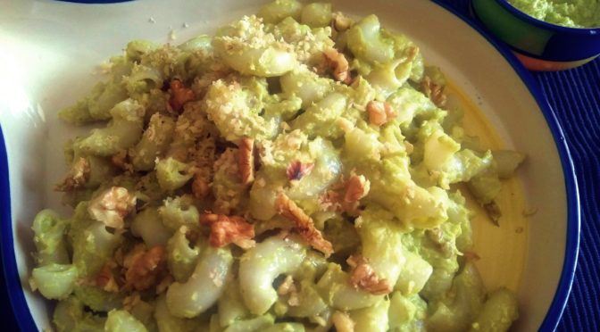 Green garlic walnut pesto pasta