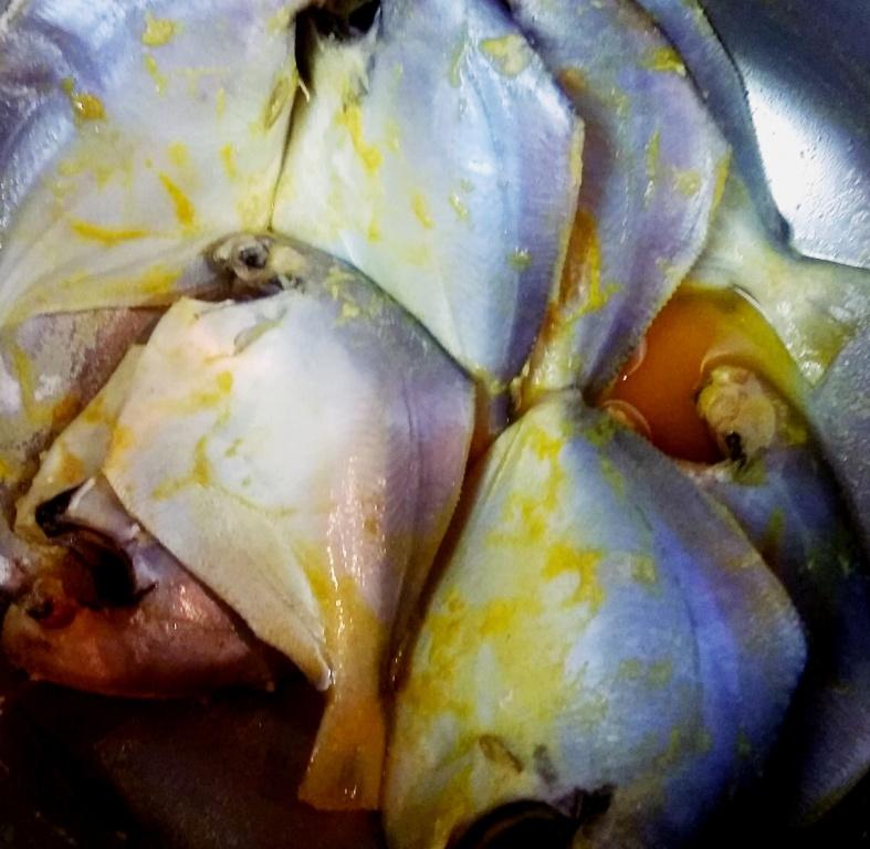 Pomfret machher jhal
