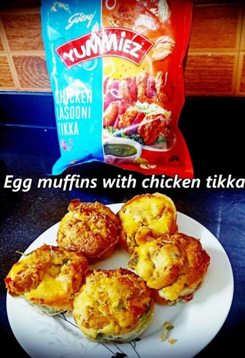 Egg muffins with chicken