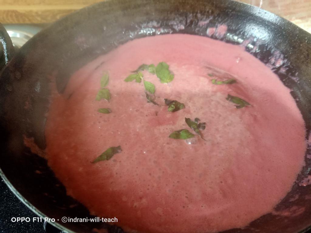 Pink beetroot sauce