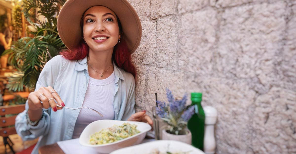 How to Eat Stress-Free During a Exhausting Multi-City Trip  in 7 Ways